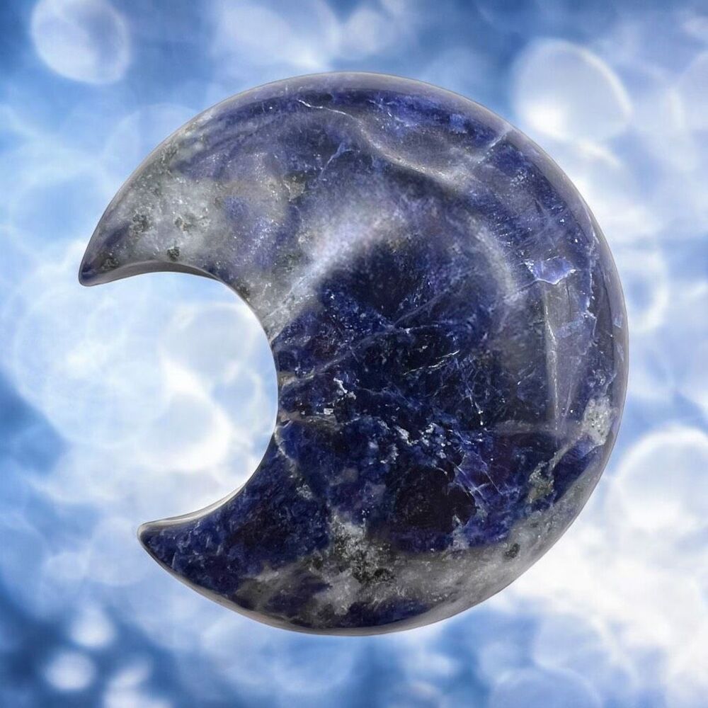 Sodalite Crystal Moon Carving‎